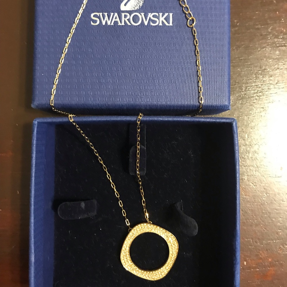 Women’s gold Swarovski necklace